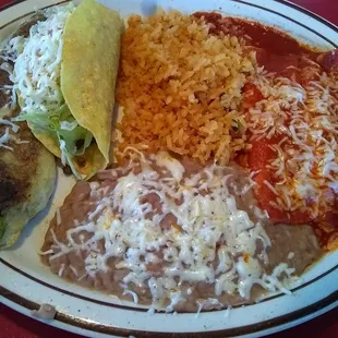 a plate of mexican food