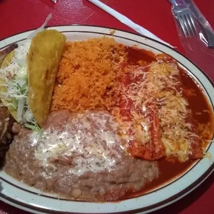 a plate of mexican food