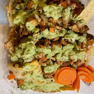 Nachos with grilled chicken