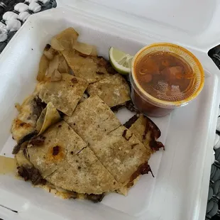 Chavindeca with con frijoles charros