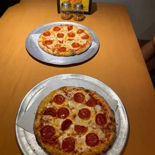 food, pizza