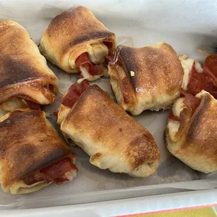 Pepperoni Rolls