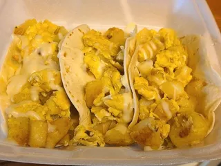Wichos Tacos