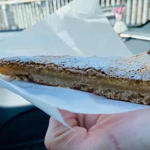 Lemon frangipane