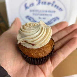 Mini Cupcake. $2.25.