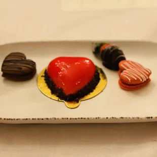 Valentine&apos;s Day dessert