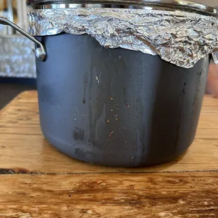 Pot of menudo. 8 servings