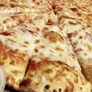 Cheese pizza.