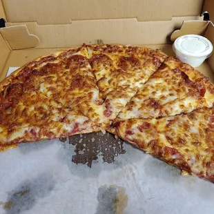 Medium Cheese Pizza with Extra pepperoni and extra cheese.
