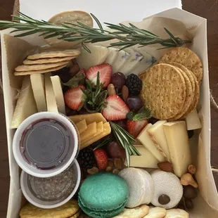 My medium box just cheeses