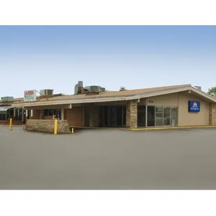 Front of Building facing Buckeye