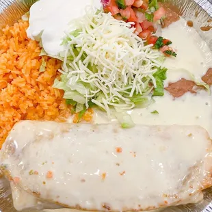a plate of mexican food