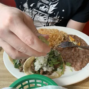 Asada taco lunch special