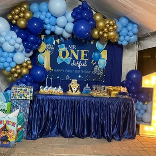 Jorge's daughter understood the theme. Provided a digital mock up and it was exactly what I wanted!