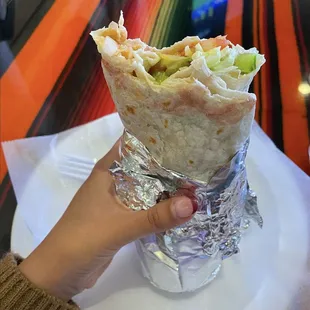 veggie burrito! yum :)