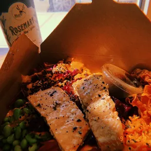 Vegan Poké bowl + salmon