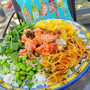 Fisherman&apos;s bowl