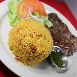 steak con arroz mamposteado y ensalada $9.99