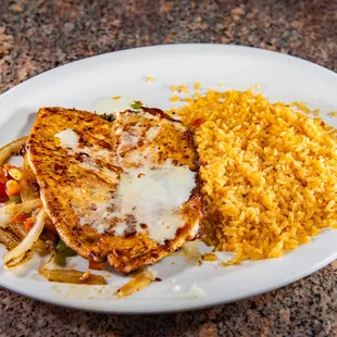 Pollo with vegetables at La Flauta