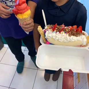 Banana split and ice cream cone