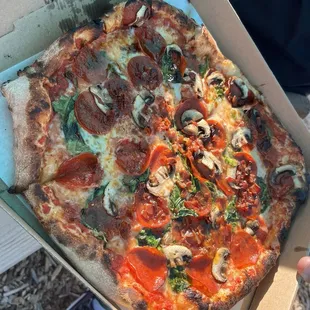 Pepperoni, bacon, mushroom, spinach!