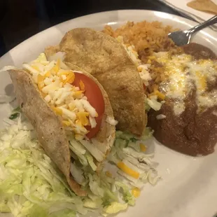 Two shredded taco plate