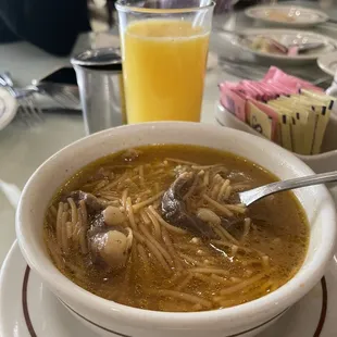 Sopa con tuétano $10