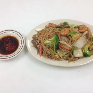 food, ramen and noodles