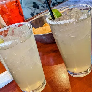 two margaritas on a table