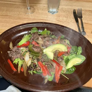 Beef fajita salad
