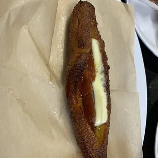 Platano Maduro con Queso y Guayaba