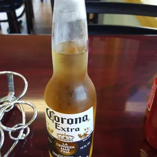 It&apos;s always nice to go out for a quick bite and receive a cold frosty beer.