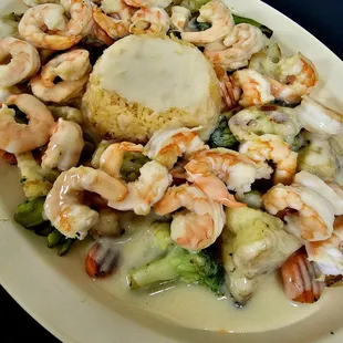 Cheesy Shrimp and Vegetables