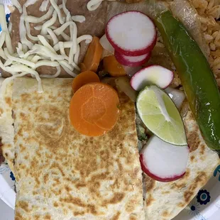 a plate of mexican food