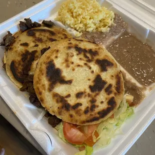 Gorditas Plate