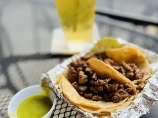 El Trompo Mexican Taqueria