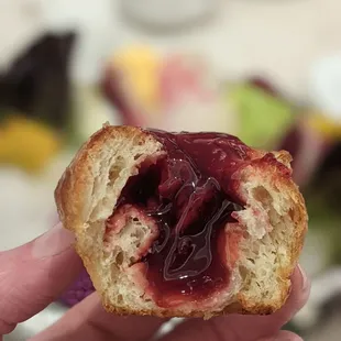 03/31/23 VIENNOISERIES SELECTION - Blueberry Danish