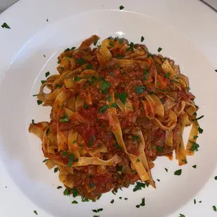 Fetuccini Bolognese- huge serving and very tasty