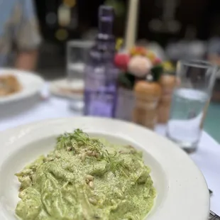 Fettucini al pesto