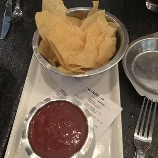 Chips & Salsa