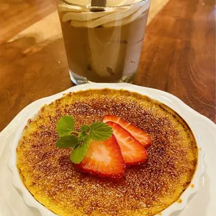 Creme Brûlée &amp; Chocolate Mousse