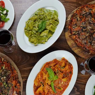 pasta dish, pasta, food