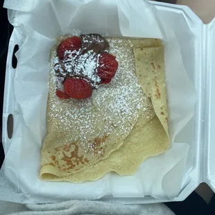 nutella strawberry crepe