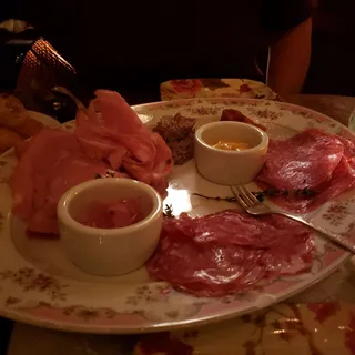 5 Assiette de Charcuterie