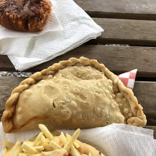 Empanadilla De Pizza