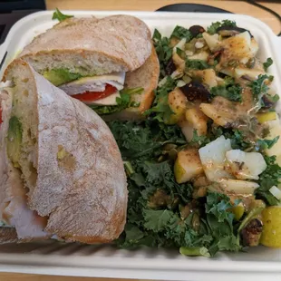 Californien sandwich + side salad