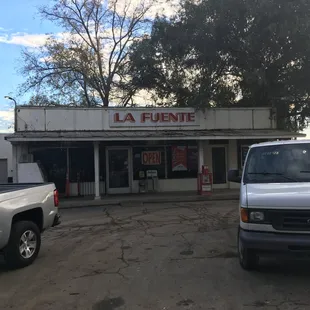 Front of La Fuente 2