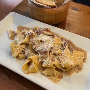 Pappardelle al Ragu' di Carne