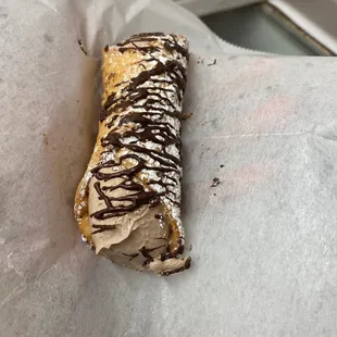 Chocolate cannoli