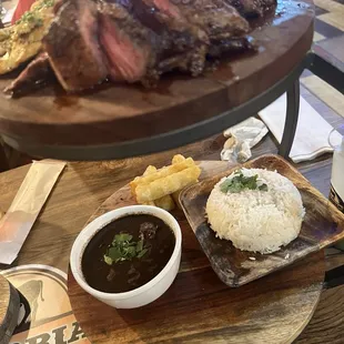Plat1/1/2 lb. Wood Fire Beef